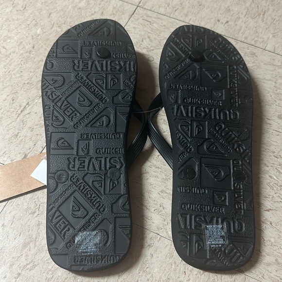 Quiksilver flip flops men’s size 12 - Picture 5 of 5